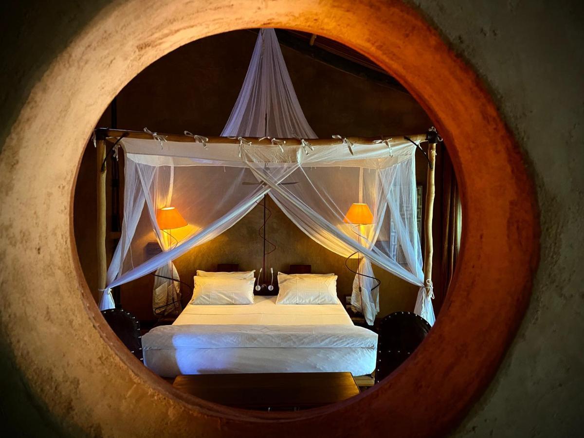 Bakuba Lodge - Le Petit Hotel Du Voyageur Ankilibe Ngoại thất bức ảnh